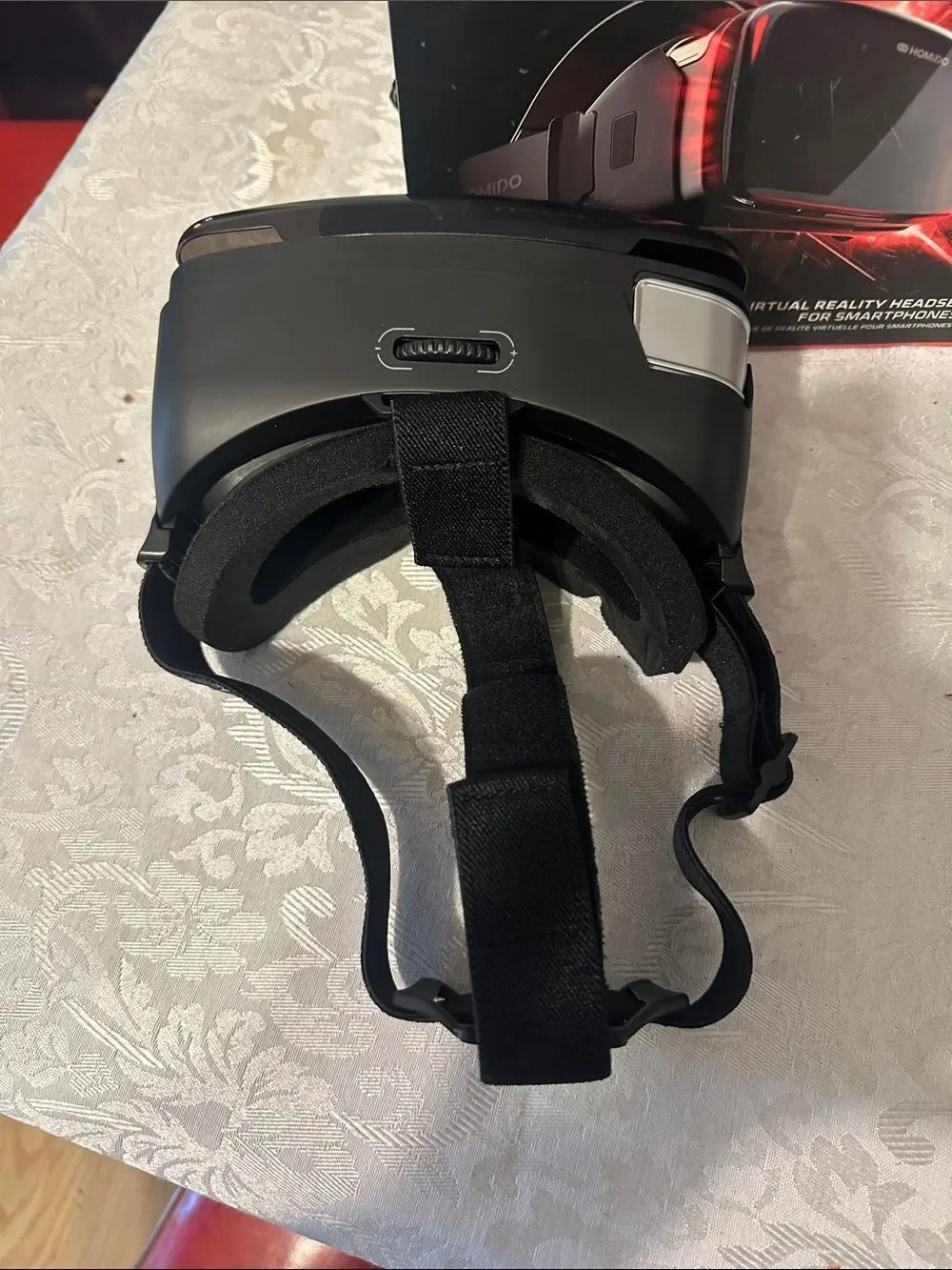 Homido Black VR Headset for Smartphones - Immersive Virtual Reality